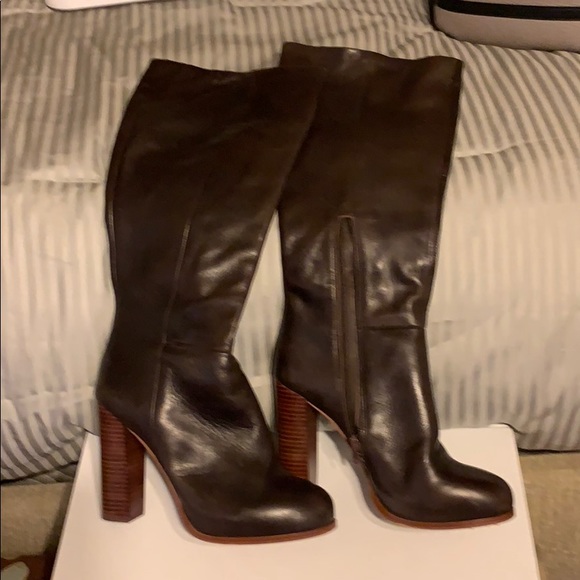 Vince Camuto Shoes - Vince Camuto Knee boots
